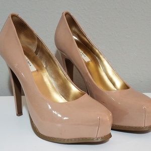 Simply Vera Wang Heels